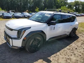 2024 Kia EV9 KNDAEFS53R6042450