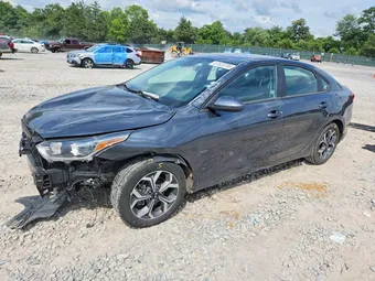2021 Kia Forte 3KPF24AD7ME412801