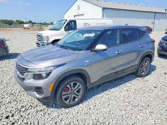 2021 Kia Seltos KNDEPCAA8M7225791