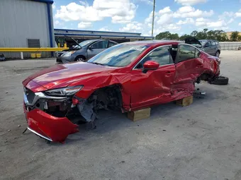 2018 Mazda 6 JM1GL1XY0J1328070