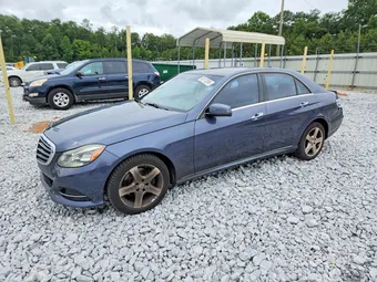 2016 Mercedes-Benz E-Class WDDHF5KBXGB208646