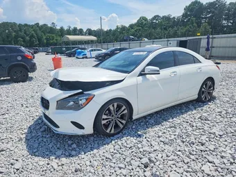 2019 Mercedes-Benz CLA-Class WDDSJ4GB9KN724379