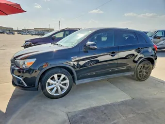 2018 Mitsubishi Outlander JA4AP3AU2JZ031437