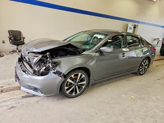 2016 Nissan Altima 1N4AL3AP1GC263556