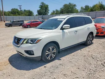 2017 Nissan Pathfinder 5N1DR2MM9HC911093
