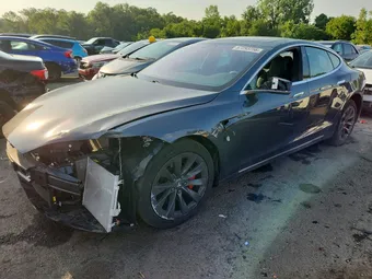 2018 Tesla Model S 5YJSA1E4XJF283727
