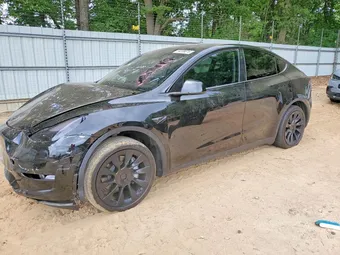 2024 Tesla Model Y 7SAYGDED9RF050897 Lot 54399616