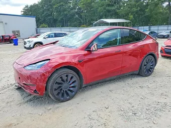 2021 Tesla Model Y 5YJYGDEFXMF305645