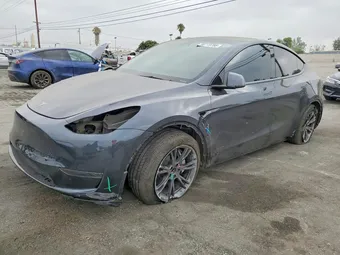2025 Tesla Model Y 7SAYGDEDXSF314294 Lot 58719786