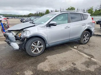 2017 Toyota RAV4 2T3RFREV5HW569383 Lot 63126886