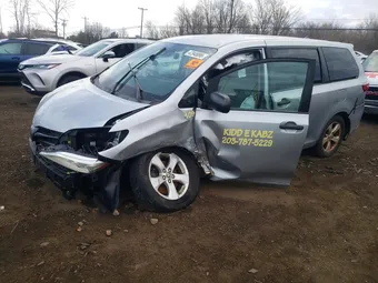 2020 Toyota Sienna 5TDZZ3DC6LS082790