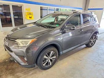 2018 Toyota RAV4 2T3RFREV1JW830045 Lot 59154596