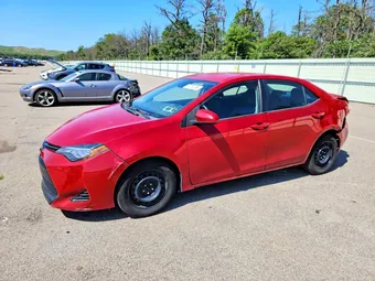 2018 Toyota Corolla 2T1BURHE5JC068044 Lot 61751266