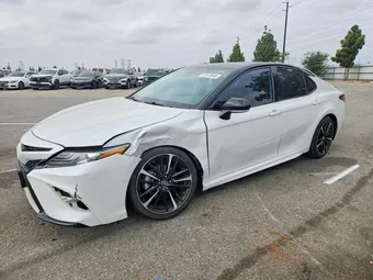 2019 Toyota Camry 4T1B61HK3KU223076 Lot 57973846