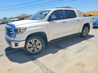 2019 Toyota Tundra 5TFAY5F11KX816168