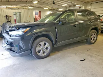 2025 Toyota RAV4 JTMRWRFV0SJ071788