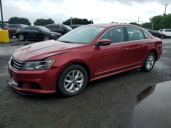 2016 Volkswagen Passat 1VWAT7A39GC050219