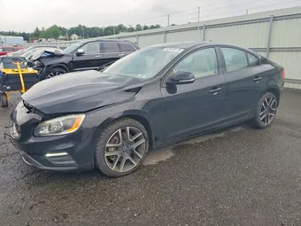 2017 Volvo S60 YV140MTLXH2437089