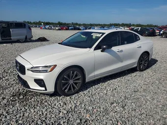 2021 Volvo S60 7JR102FZ1MG112665