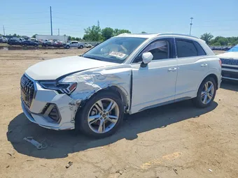 2021 Audi Q3 WA1EECF39M1148555