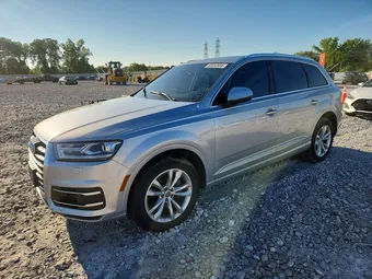 2017 Audi Q7 WA1LAAF78HD033458