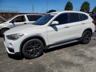 2018 BMW X1 WBXHT3C33J5L27453