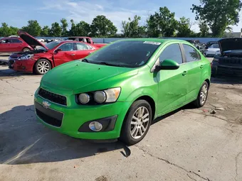2015 Chevrolet Sonic 1G1JC5SH3F4132398