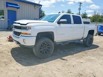 2017 Chevrolet Silverado 3GCUKREC8HG318409