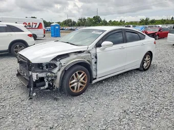 2016 Ford Fusion 1FA6P0HD6G5135404