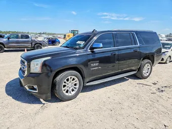 2019 GMC Yukon XL 1GKS2GKC4KR272024