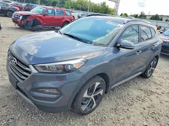 2018 Hyundai Tucson KM8J3CA23JU804781