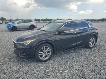 2018 Infiniti QX30 SJKCH5CPXJA003332