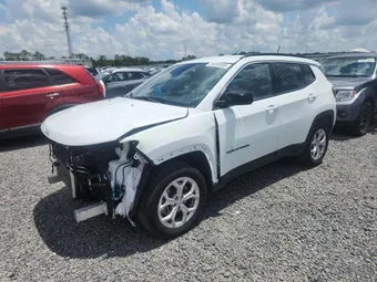 2024 Jeep Compass 3C4NJDBN2RT128582