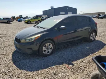 2017 Kia FORTE5 KNAFK5A82H5708915