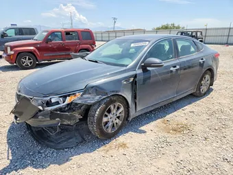 2016 Kia Optima KNAGT4L39G5084610