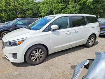 2017 Kia Sedona KNDMB5C17H6245674