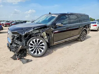 2022 Lincoln Navigator 5LMJJ3KT0NEL08444
