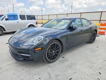 2018 Porsche Panamera WP0AB2A7XJL134889