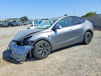 2024 Tesla Model Y 7SAYGDED6RF210976 Lot 56474796
