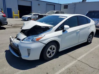 2015 Toyota Prius JTDKN3DU4F0473644