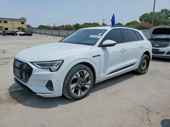 2022 Audi e-tron WA1AAAGEXNB007777