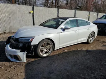 2021 Audi A5 WAUFACF53MA025094