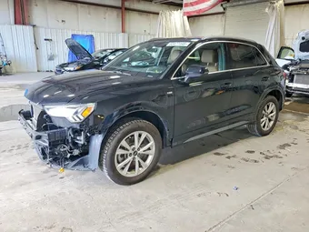 2022 Audi Q3 WA1EECF35N1113061