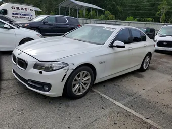 2016 BMW 5 Series WBA5A5C54GG348275