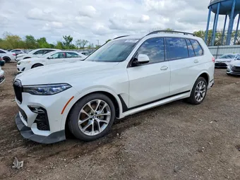 2019 BMW X7 5UXCX4C54KLB40174