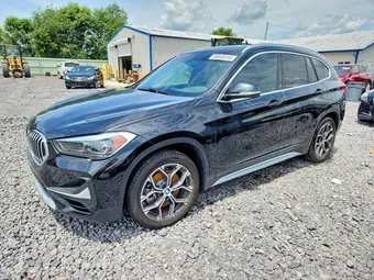 2021 BMW X1 WBXJG7C01M5S77109