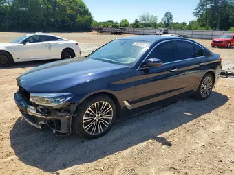 2018 BMW 5 Series WBAJA7C54JWA72108