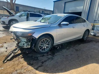 2018 Chevrolet Malibu 1G1ZD5ST7JF134348