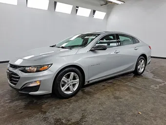 2020 Chevrolet Malibu 1G1ZC5ST4LF082585