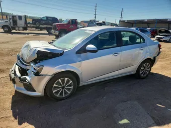 2017 Chevrolet Sonic 1G1JA5SH3H4153325